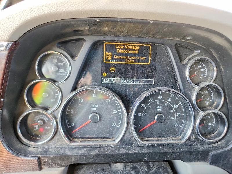 2020 Peterbilt 579 Semi Truck