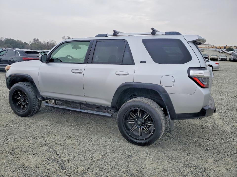 2019 Toyota 4runner SR5