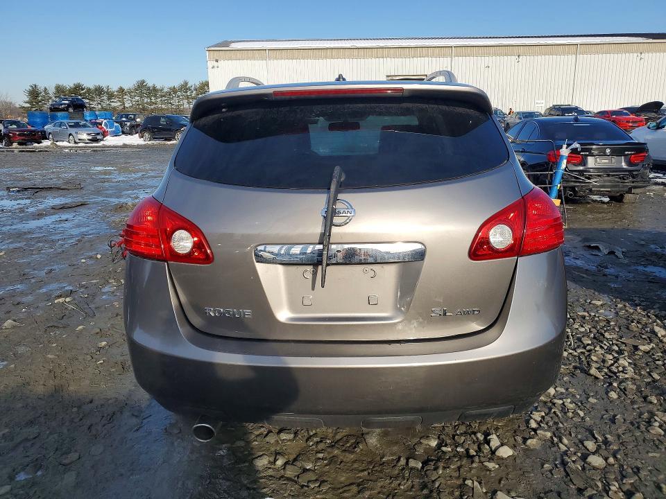 2013 Nissan Rogue s