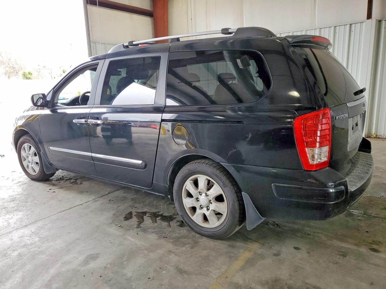 2007 Hyundai Entourage gls