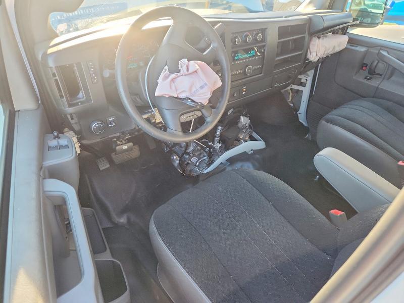 2025 Chevrolet Express G2500
