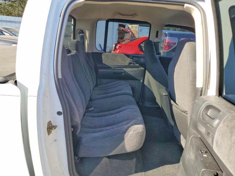 2004 Dodge Dakota Quad Sport