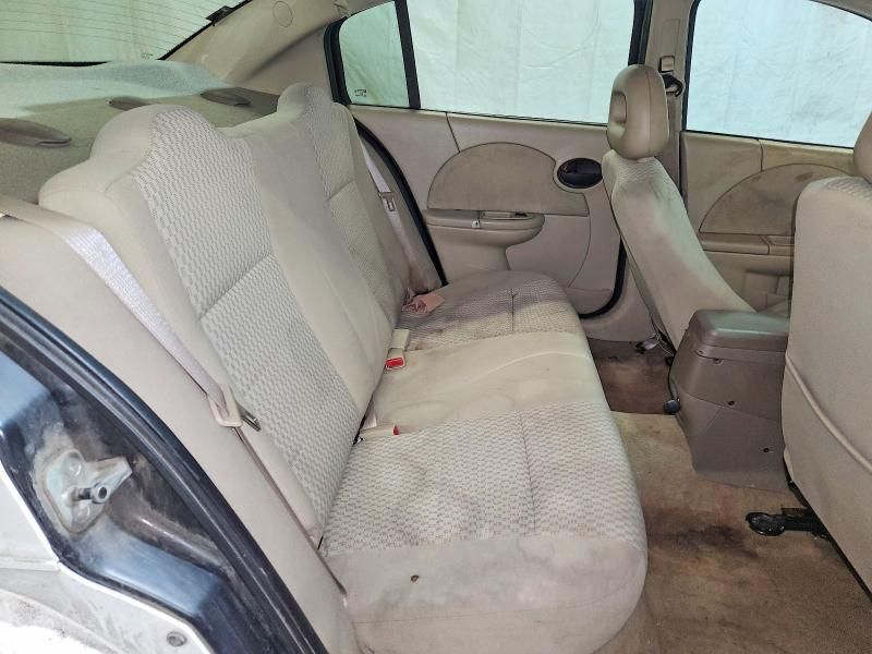 2006 Saturn Ion Level 2