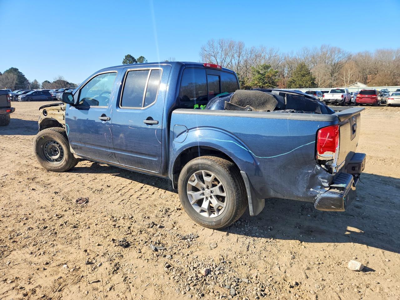 2020 Nissan Frontier s
