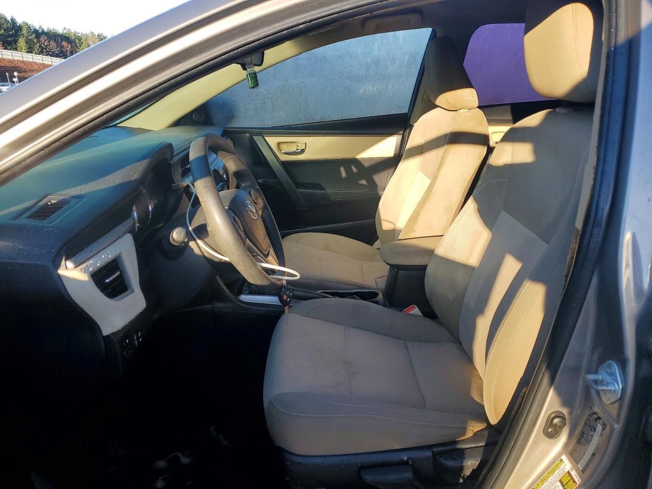 2015 Toyota Corolla l