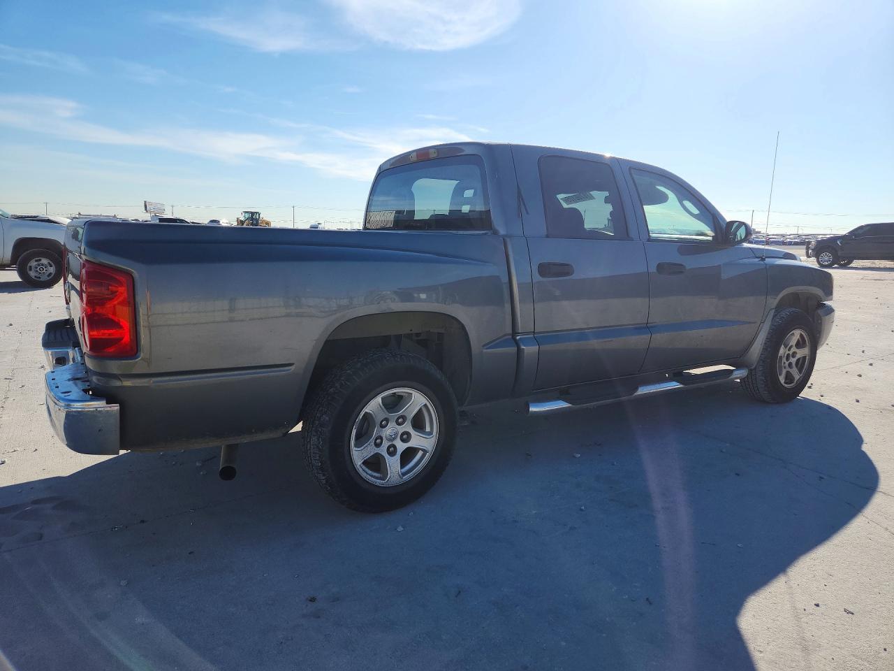 2006 Dodge Dakota Quad SLT