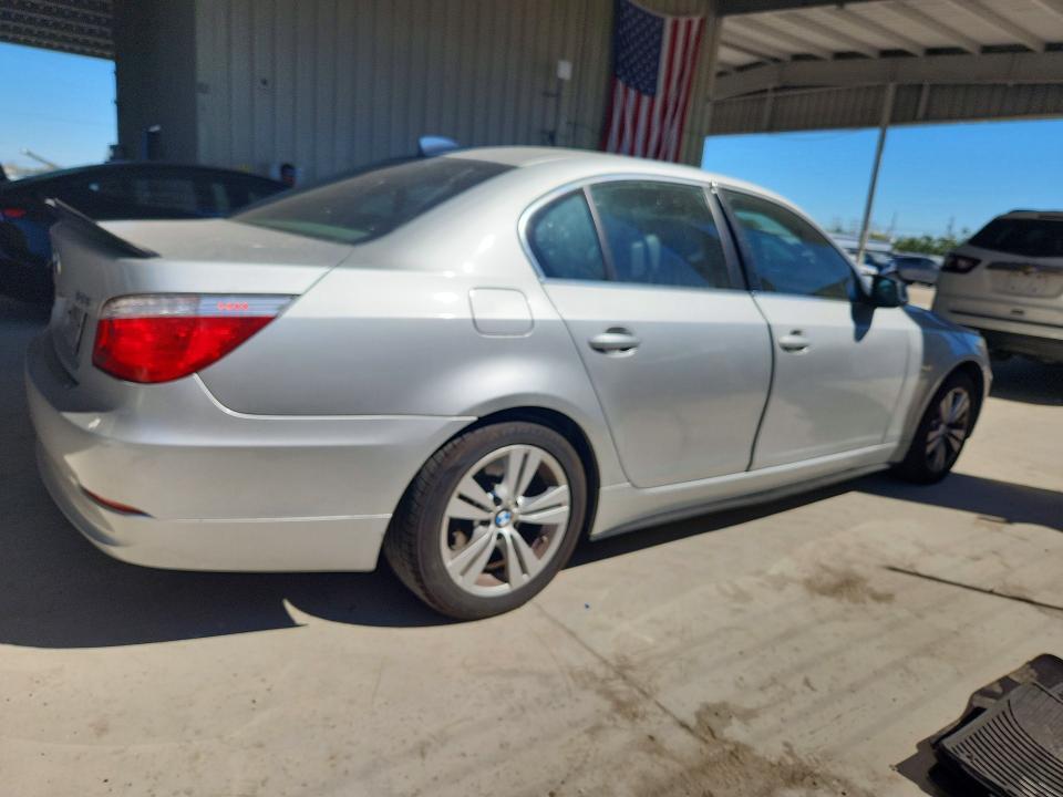 2010 BMW 528 xi