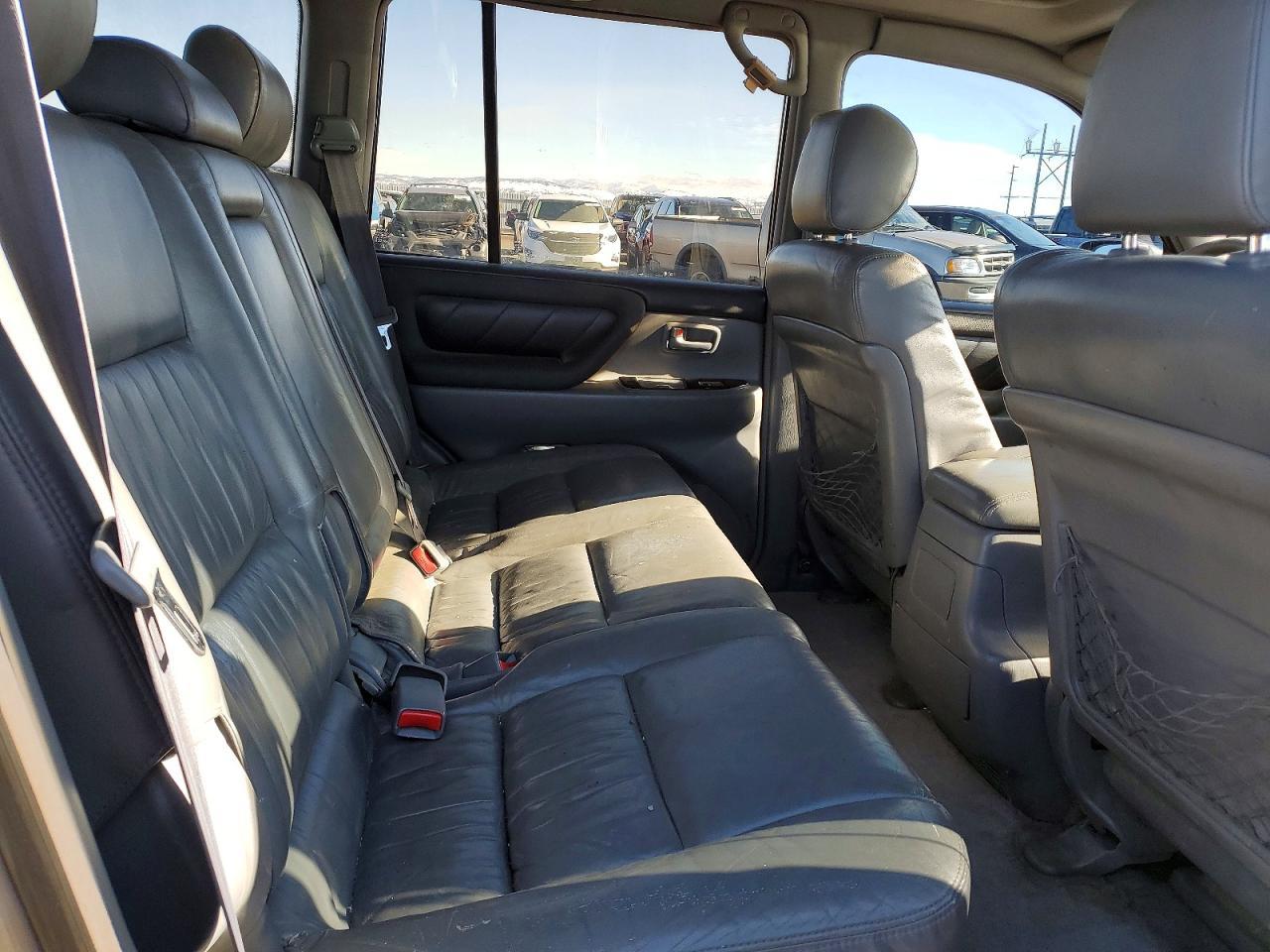 2001 Toyota Land Cruiser