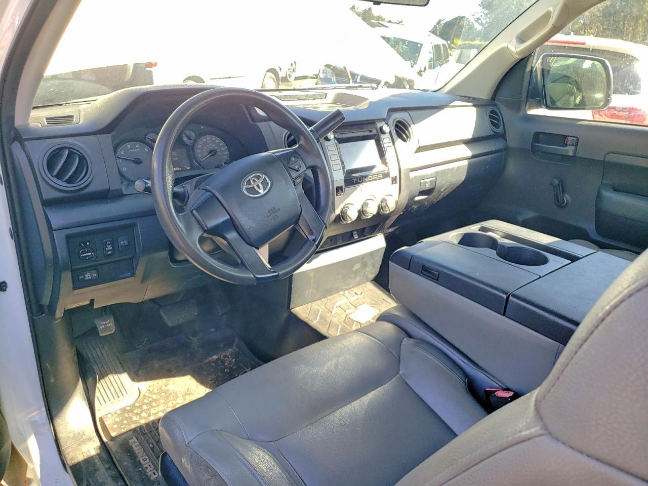 2017 Toyota Tundra SR