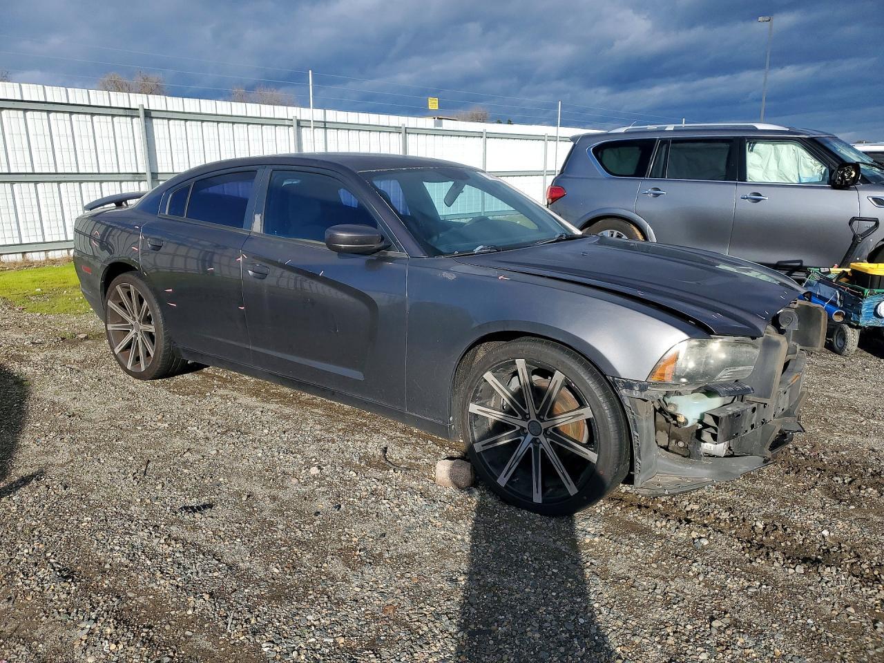 2013 Dodge Charger se