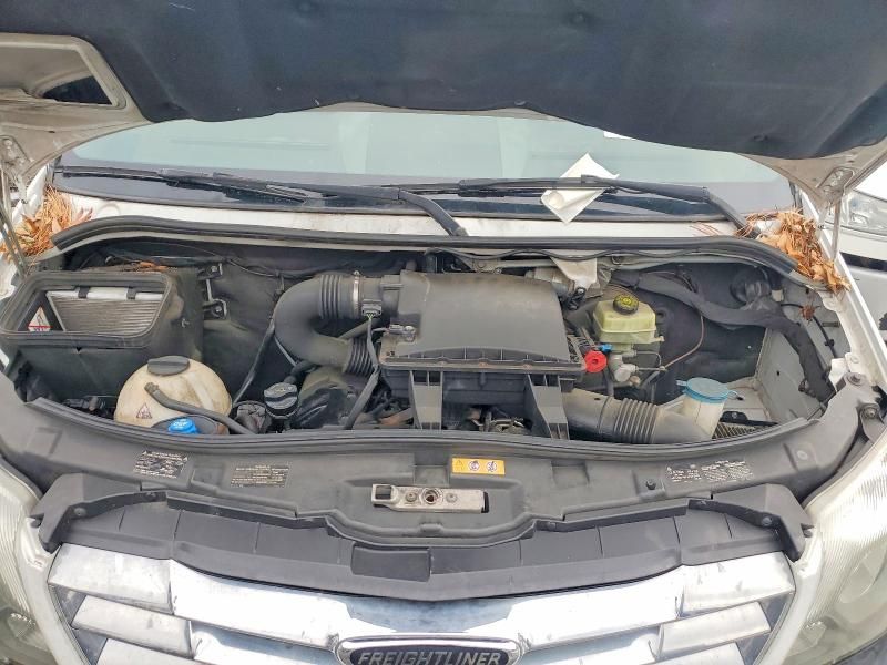 2017 Freightliner Sprinter 2500 2WD V6 Tdsl Cargo 3.0L Worker Standa