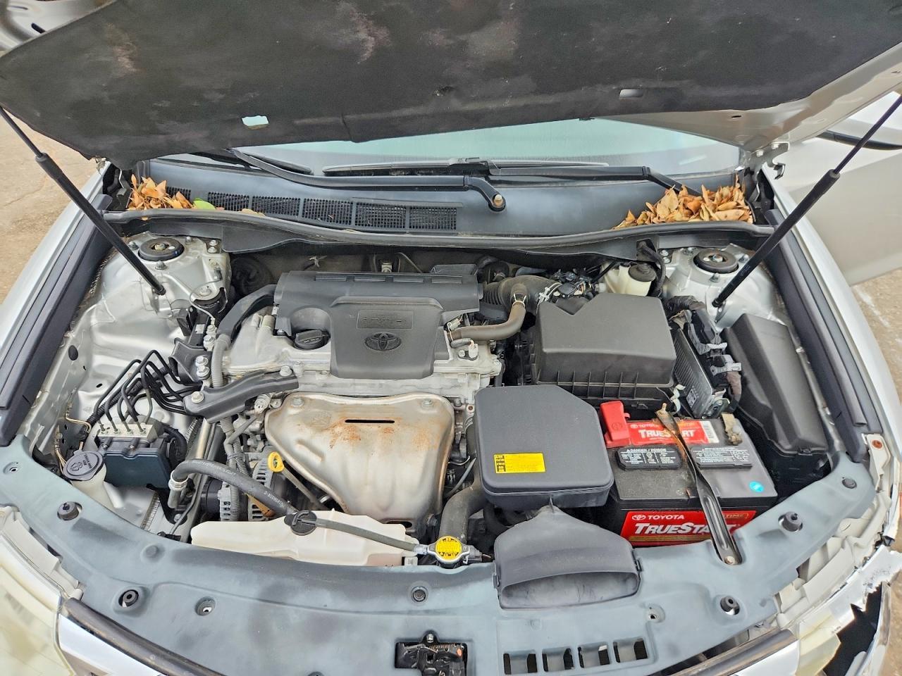 2012 Toyota Camry le