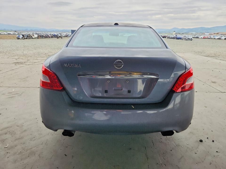 2010 Nissan Maxima s