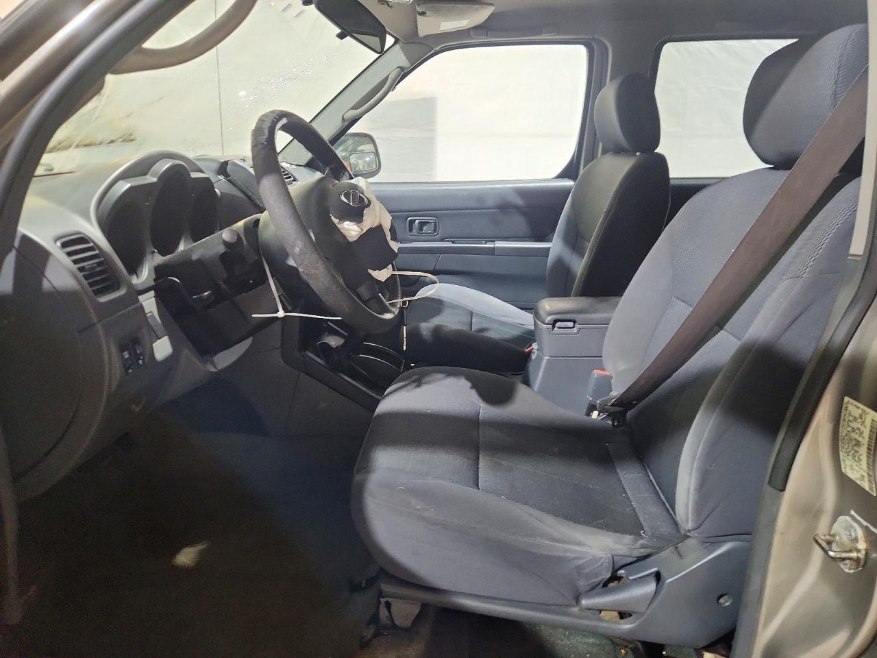 2002 Nissan Frontier SVE-V6