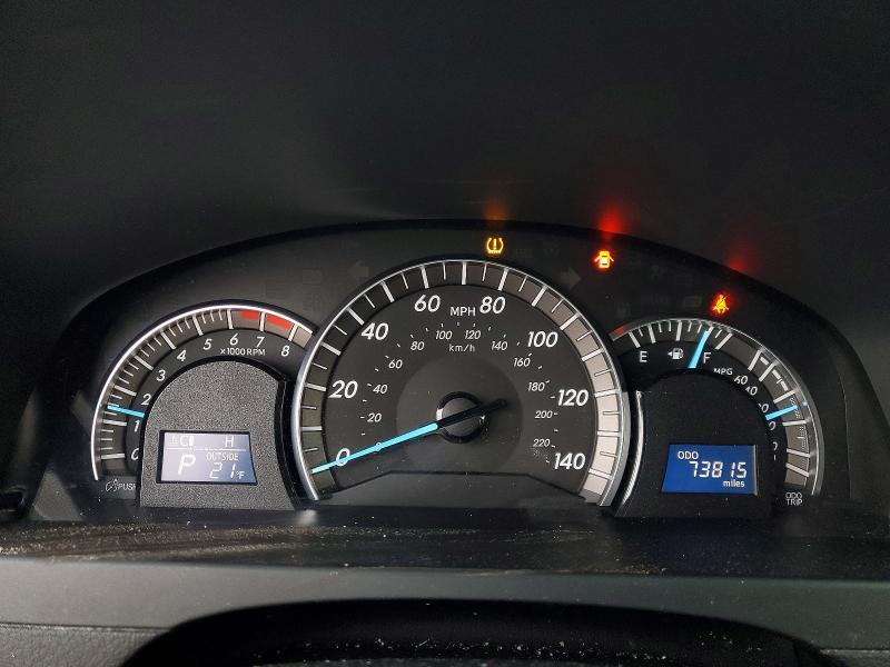 2013 Toyota Camry l