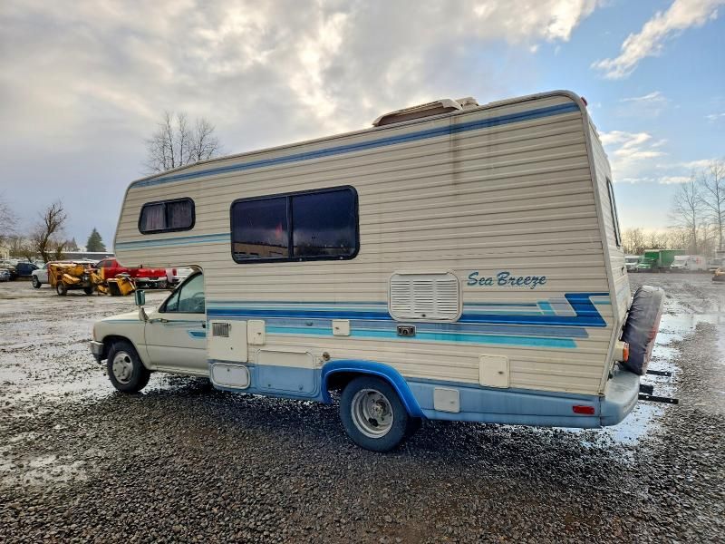 1992 Toyota Pickup Cab Chassis Super Long Wheelbase