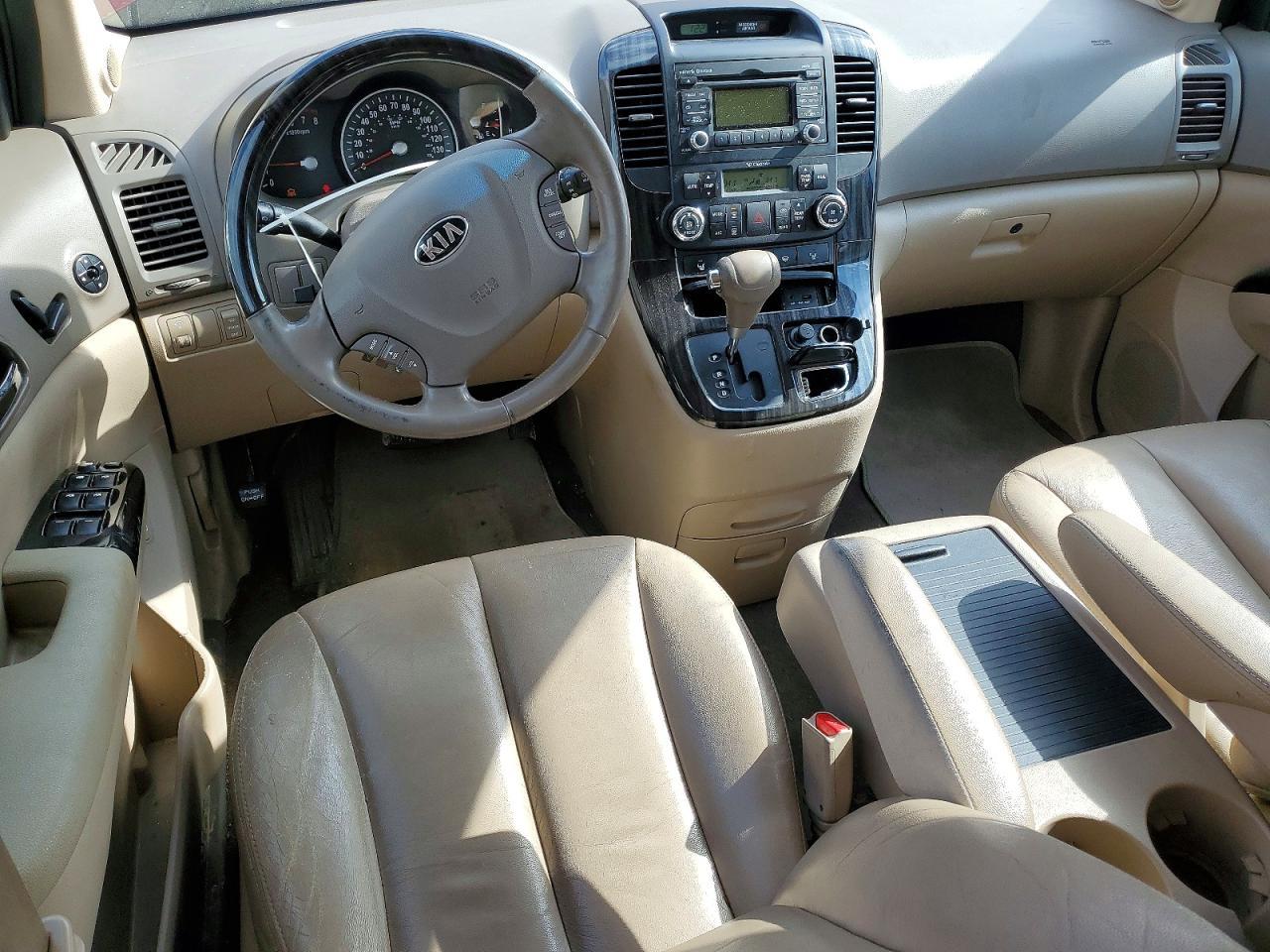 2014 KIA Sedona ex