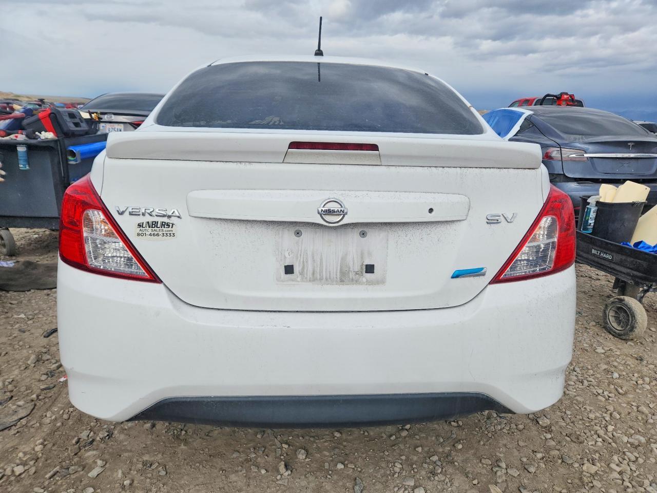 2015 Nissan Versa s
