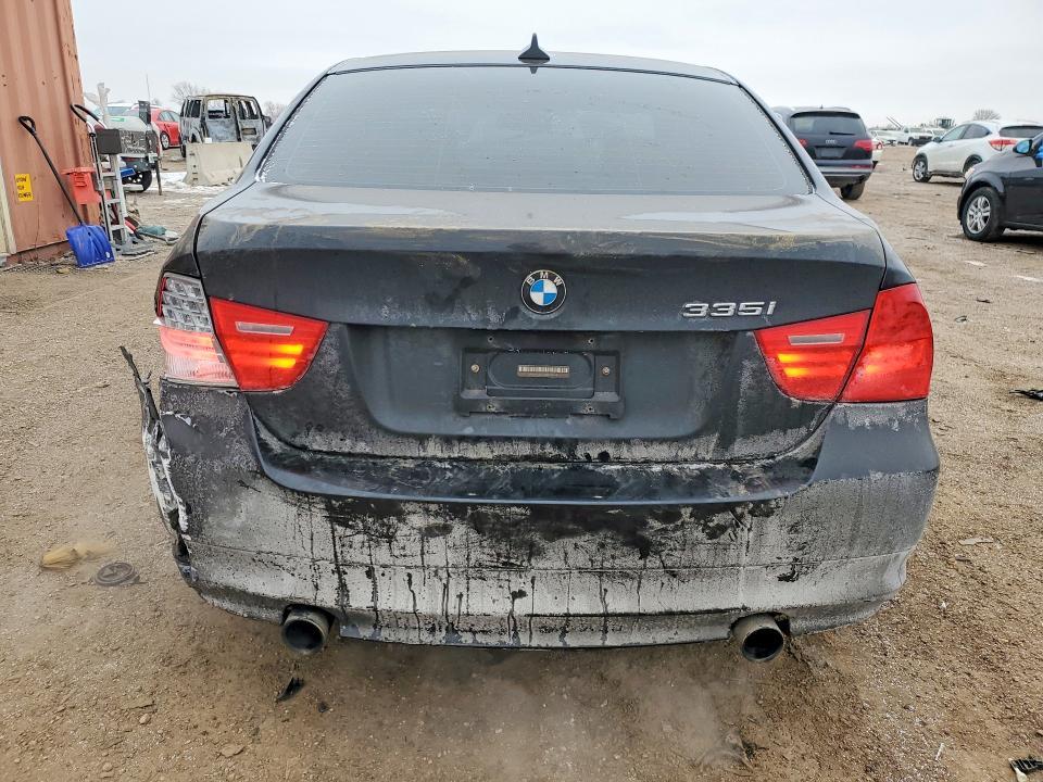 2011 BMW 335 i