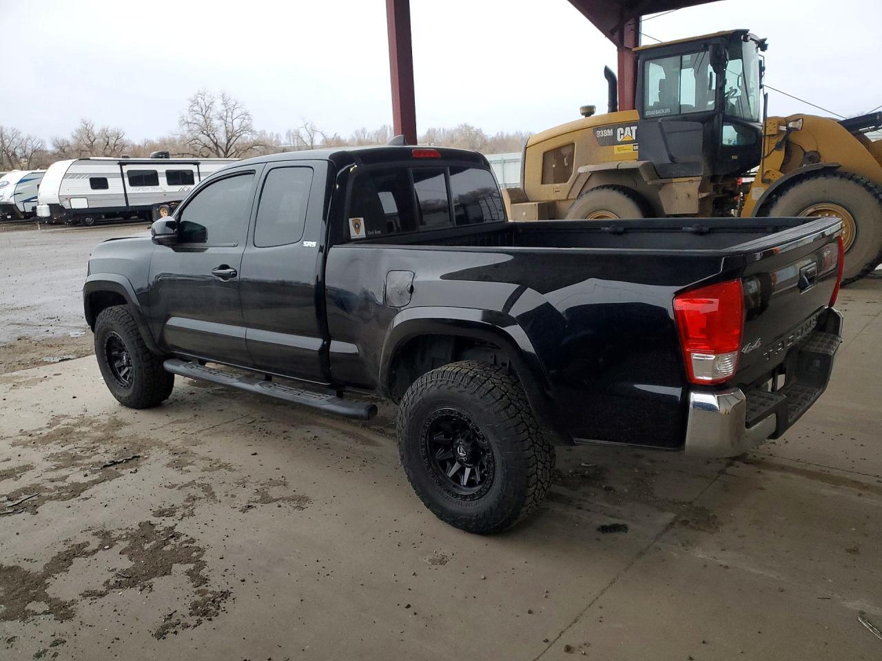 2017 Toyota Tacoma Access cab