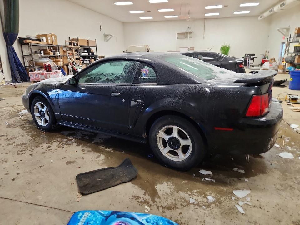 2004 Ford Mustang