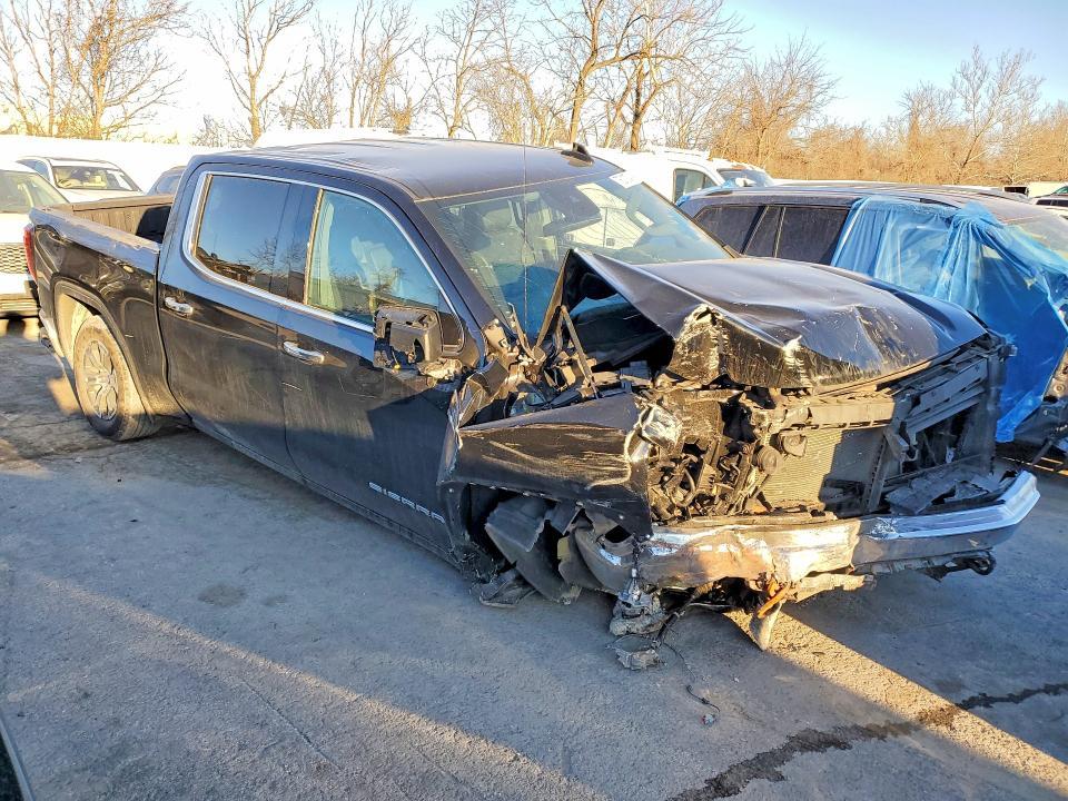 2025 GMC Sierra C1500 slt