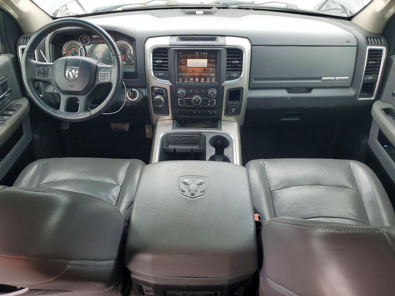 2016 Dodge Ram 1500 slt