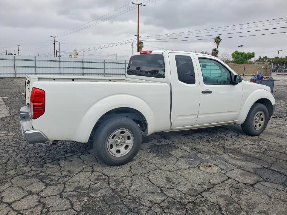 2016 Nissan Frontier S