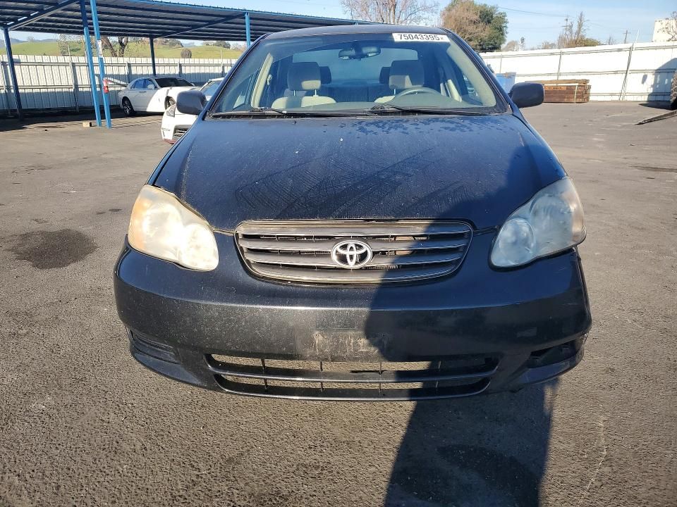 2004 Toyota Corolla ce