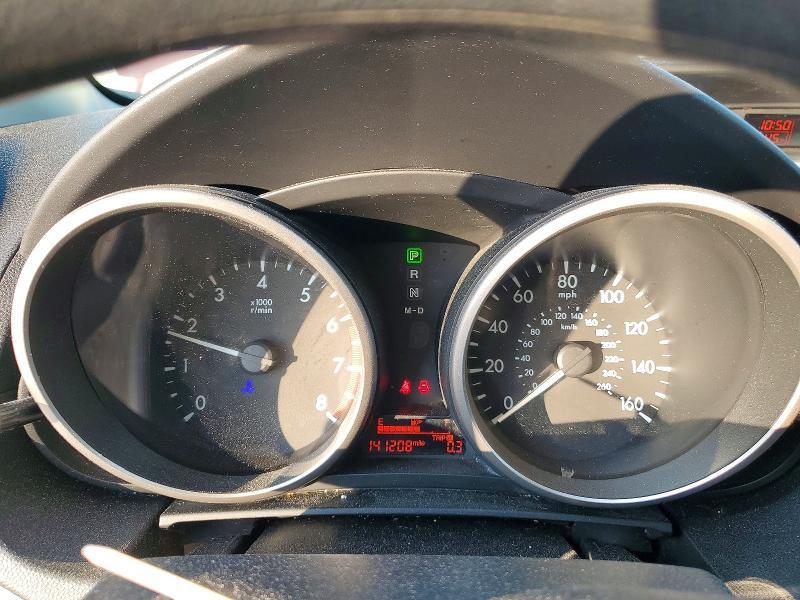 2015 Mazda 5 Sport
