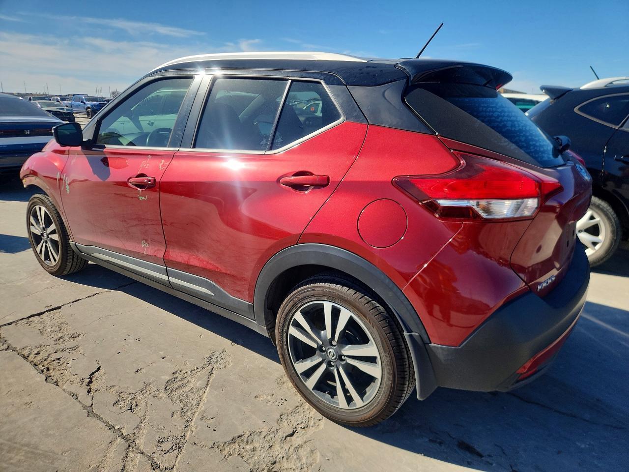2019 Nissan Kicks s