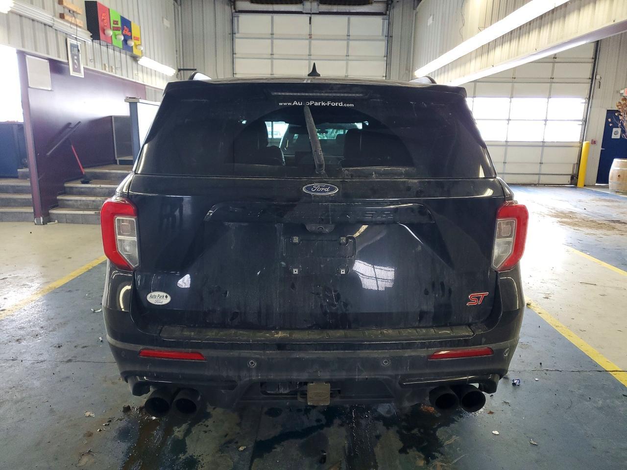 2022 Ford Explorer st
