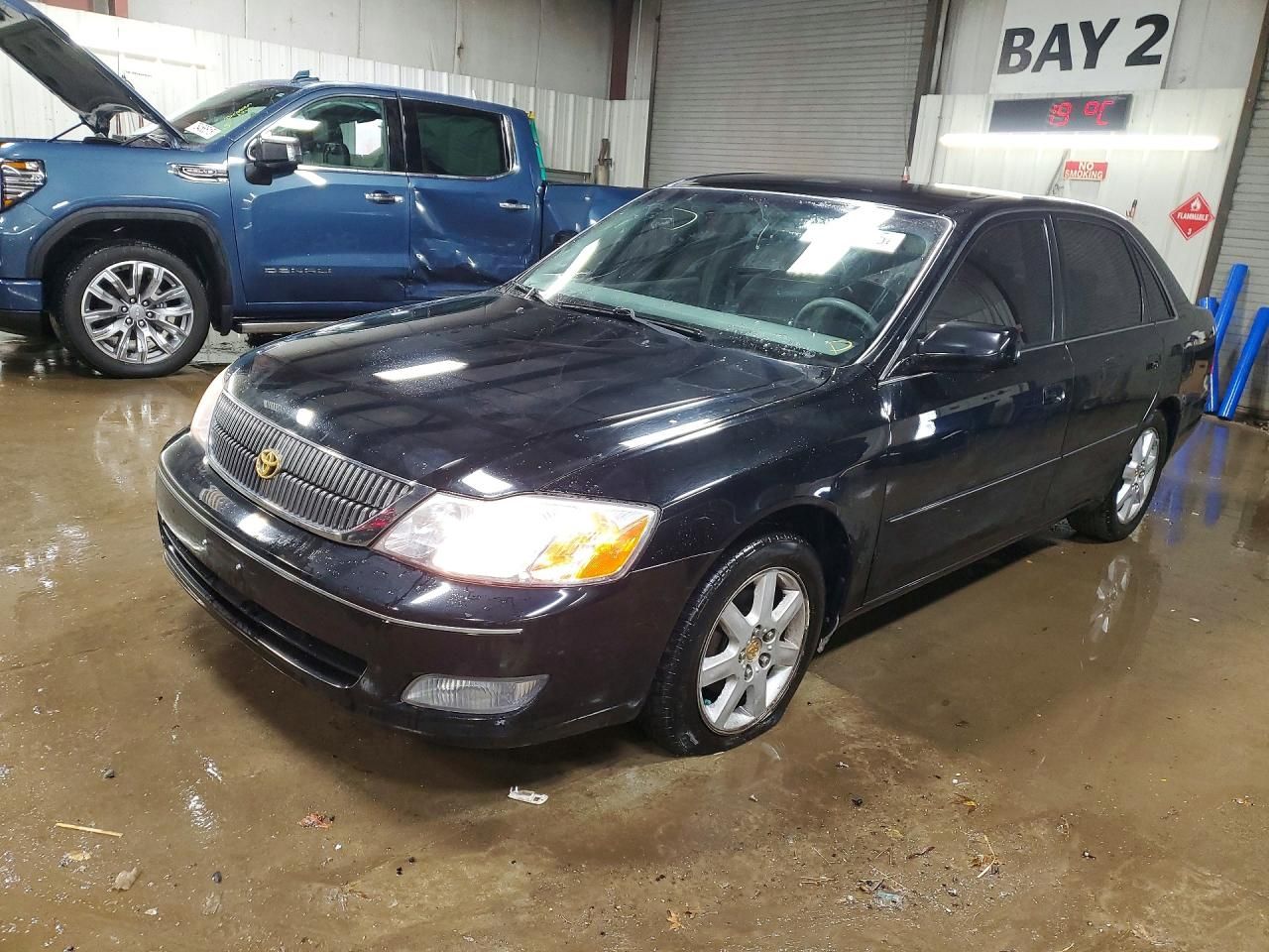 2001 Toyota Avalon xl
