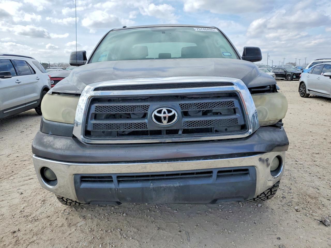 2011 Toyota Tundra Crewmax SR5