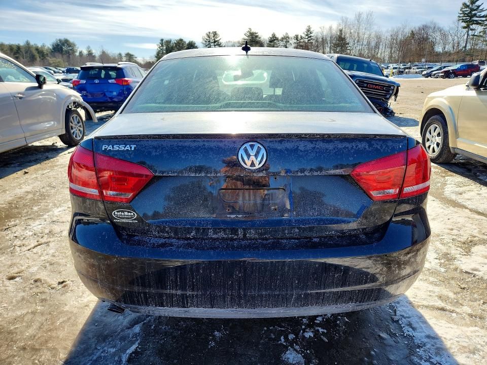 2013 Volkswagen Passat s