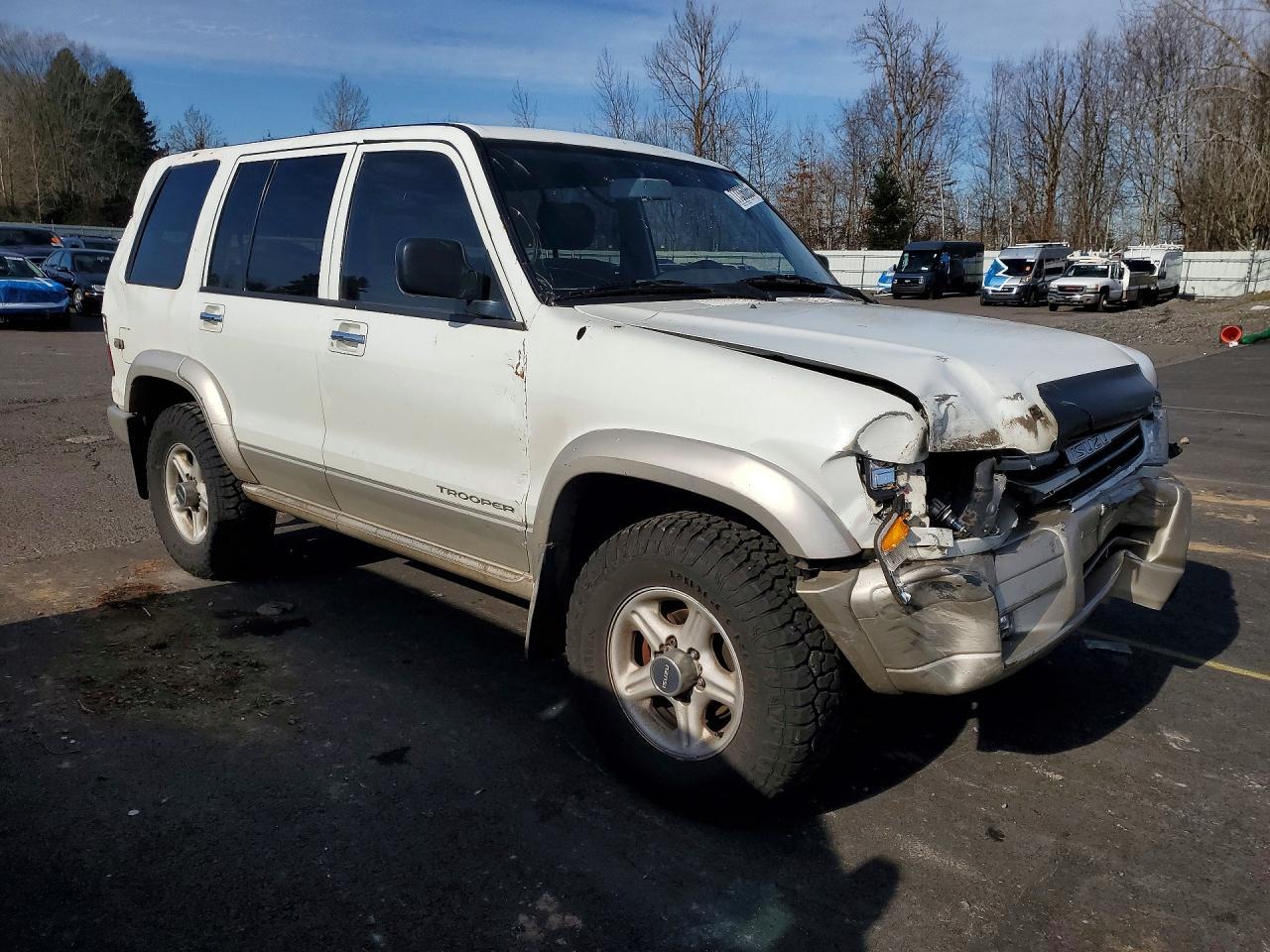 2001 Isuzu Trooper s