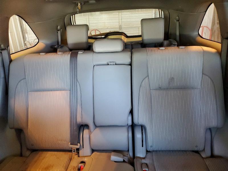 2016 Toyota Highlander le Plus