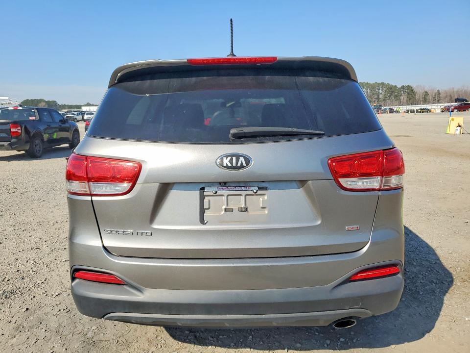 2016 KIA Sorento lx