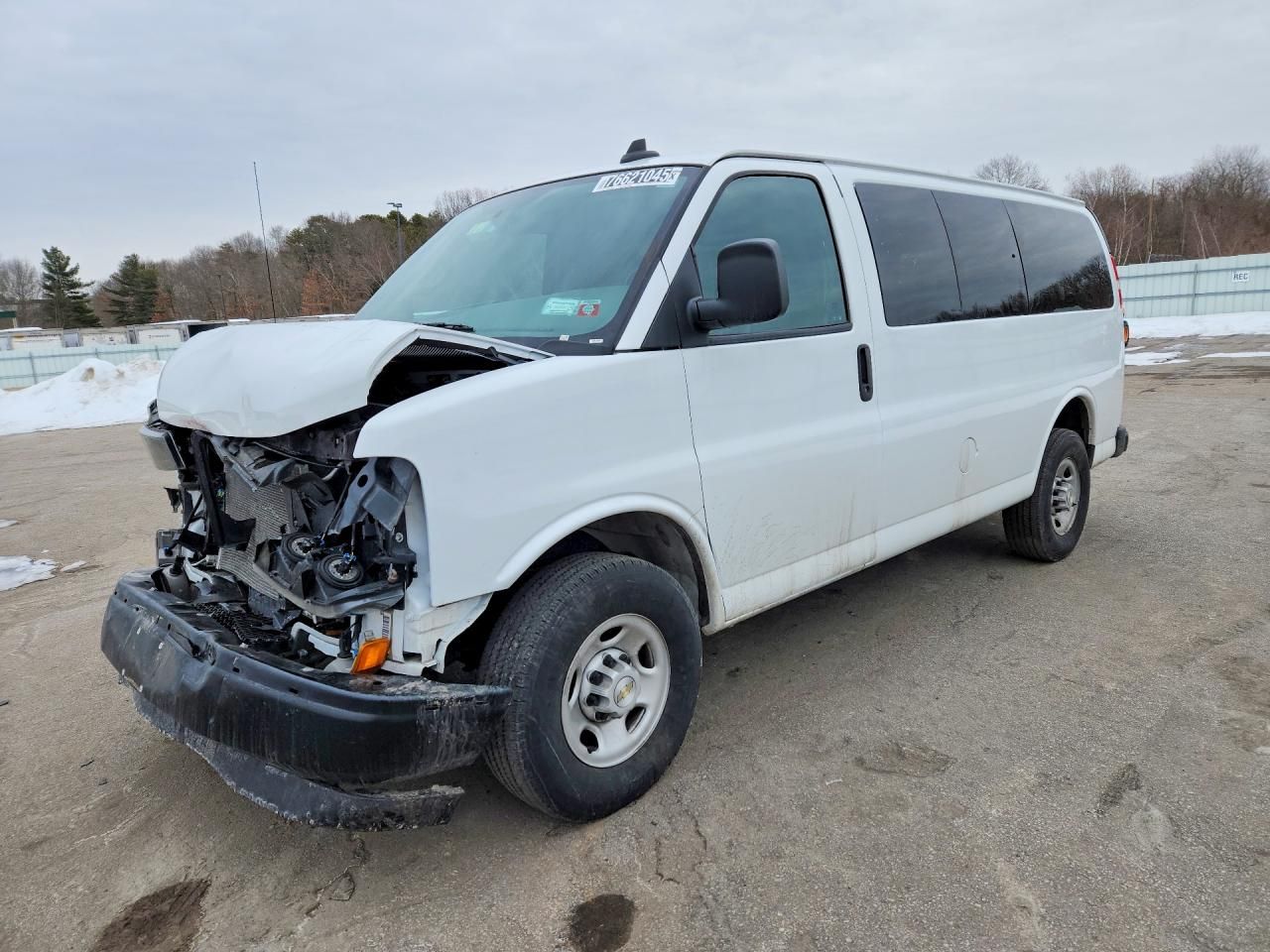 2023 Chevrolet Express G3500 LS