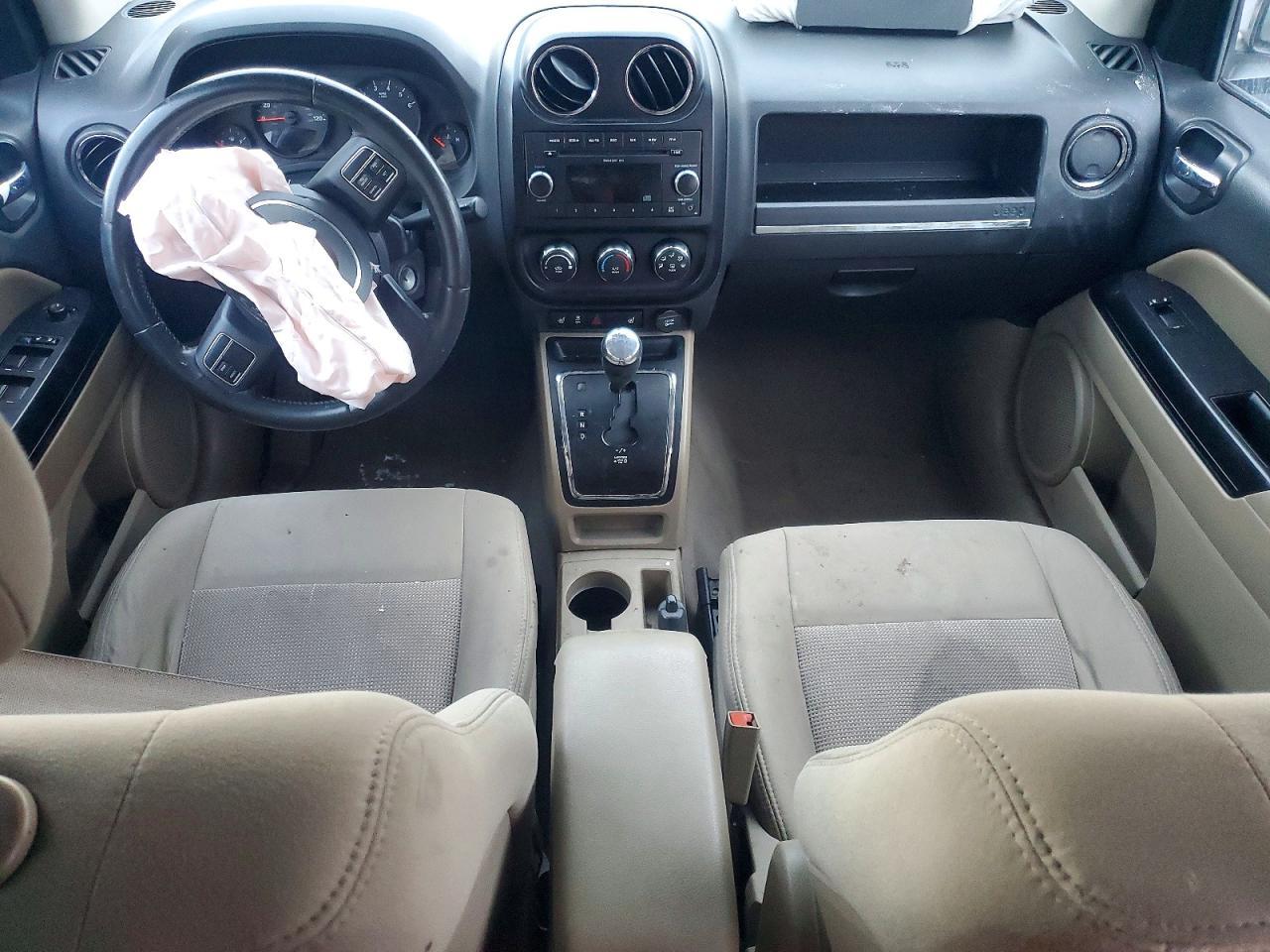 2011 Jeep Compass Sport