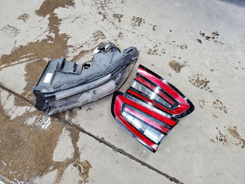 2018 Dodge Charger sxt Plus