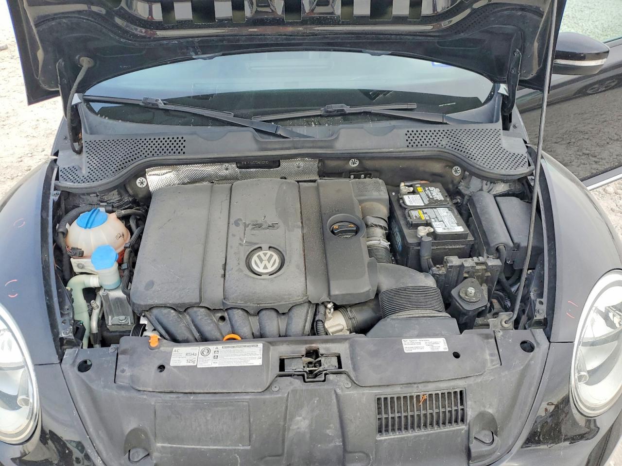 2013 Volkswagen Beetle