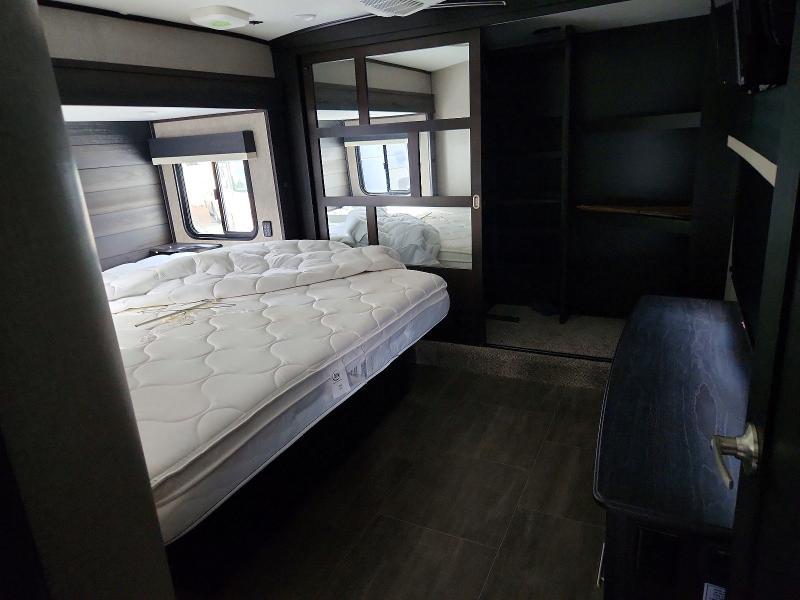 2020 Jayco North Point Camper