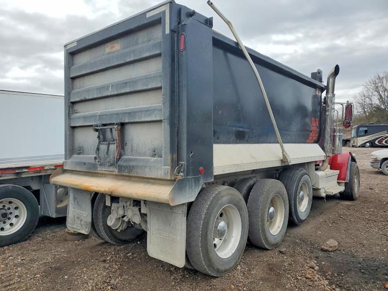 2021 Peterbilt Tractor 2021 Peterbilt 389 Dump Truck