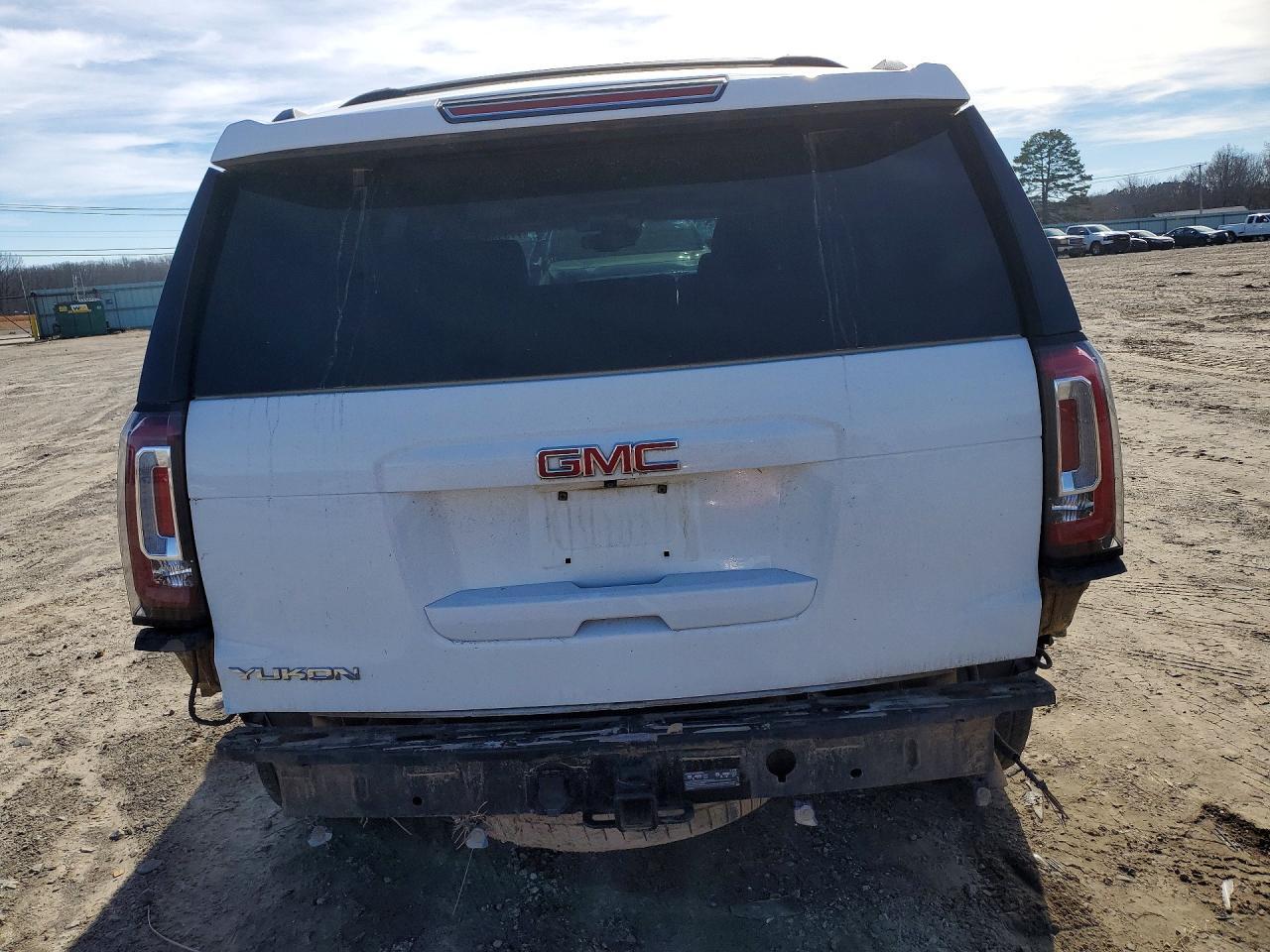 2017 GMC Yukon slt