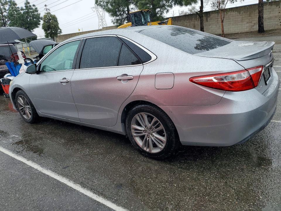 2015 Toyota Camry le