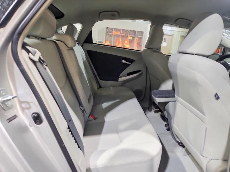 2010 Toyota Prius ii