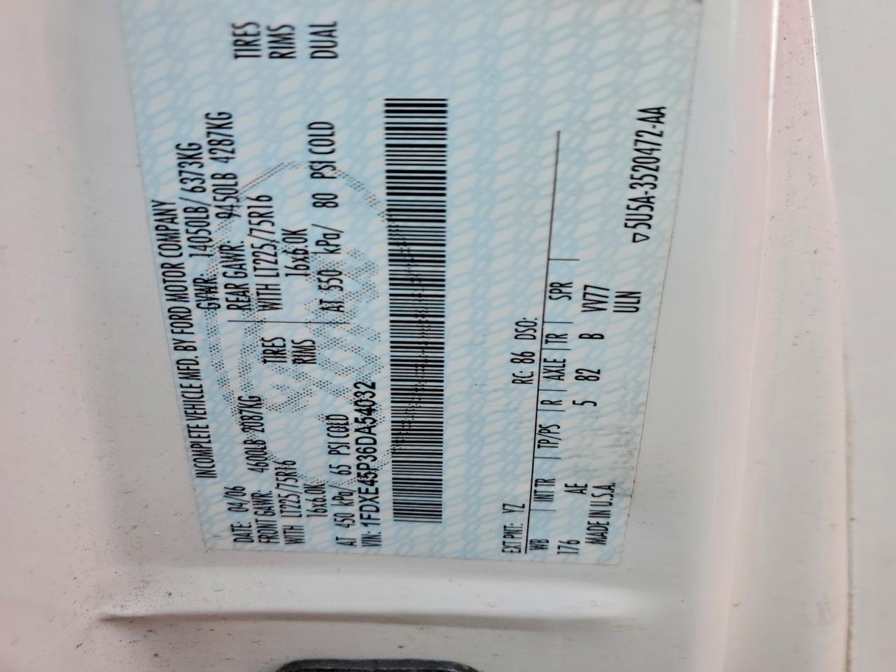 2006 Ford E450 BOX Truck