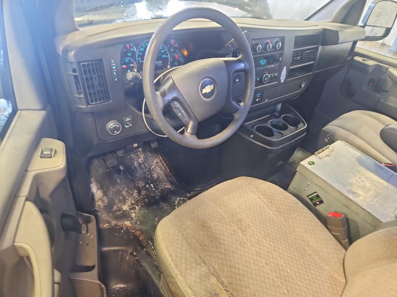 2013 Chevrolet Express G2500