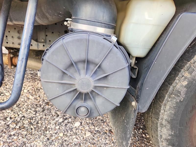 2019 Isuzu Npr hd box Truck